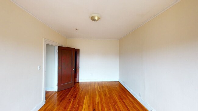 14 Glenville Ave unit 21, Allston, MA 02134 - photo 7