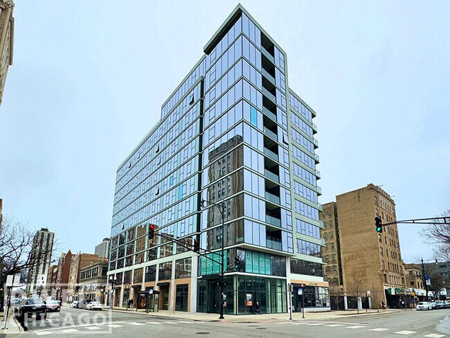 4505 N Sheridan Rd unit PH, Chicago, IL 60640 - photo 2