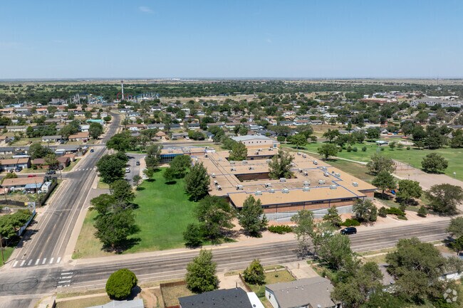 Located in Amarillo, Hamlet Elementary offers a dynamic and inclusive learning environment.