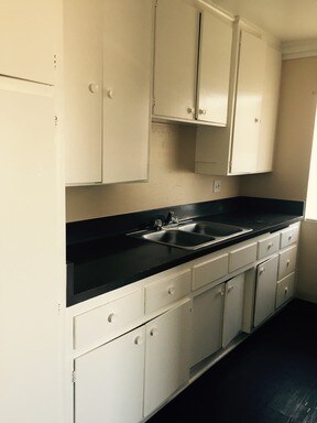 1110 S Kenmore Ave unit 6, Los Angeles, CA 90006 - photo 1