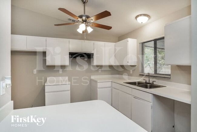 2022 NW 9th St, Cape Coral, FL 33993 - photo 6