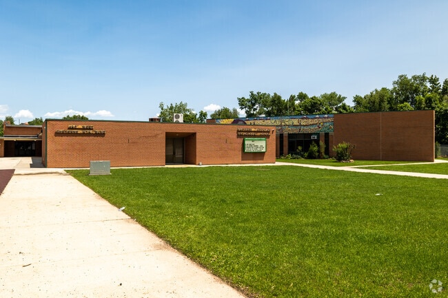 Broadmoor Elementary School in encourages creativity and individuality.