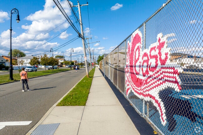 East Elementary School in Long Beach has 307 students in grades K-5 with a ratio of 9 to 1.