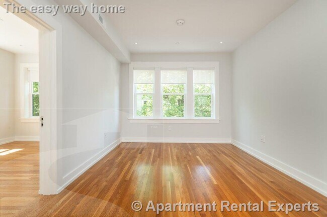 16 Forest St unit 22, Cambridge, MA 02140 - photo 5