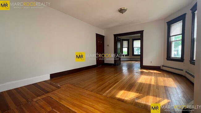 46 Sunset Rd unit 1, Somerville, MA 02144 - photo 3