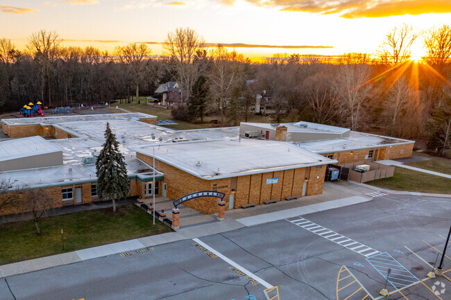 Buchanan Elementary School inspires, educates and empowers all students.