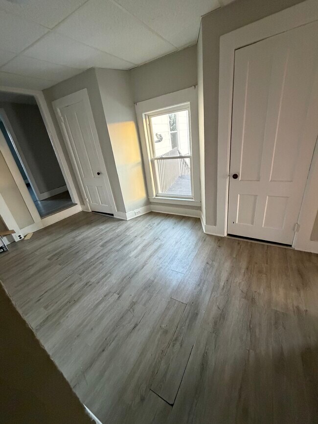 134 Pearl St unit 134A, Enfield, CT 06082 - photo 4