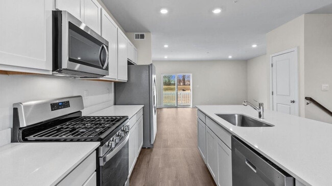 10608 Meridan Hill Way, Upper Marlboro, MD 20772 - photo 7