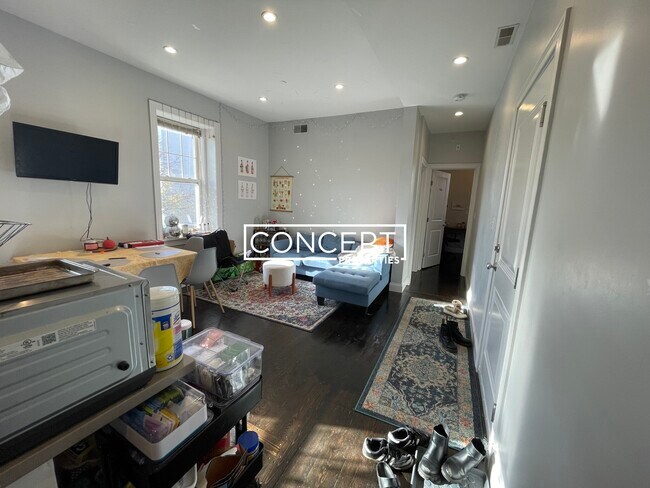 996 Tremont St unit 2, Boston, MA 02120 - photo 4