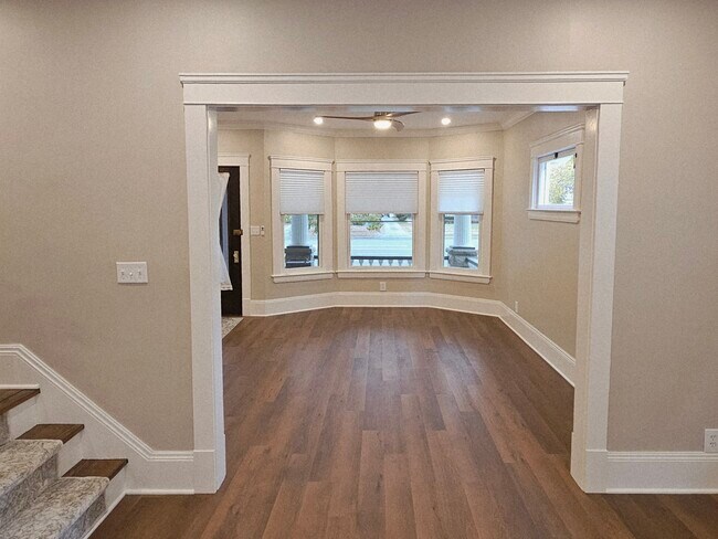 9715 Clifton Blvd, Cleveland, OH 44102 - photo 6