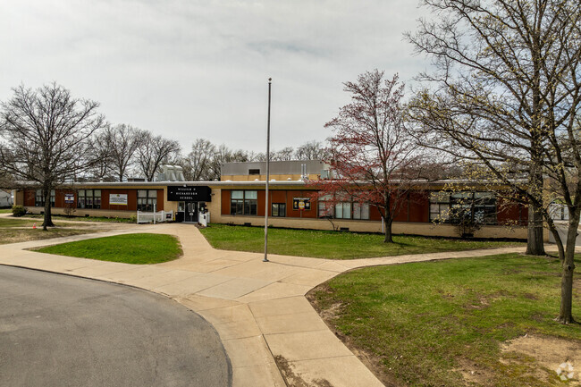 Students enjoy learning at Richardson Elementary in Cuyahoga Falls.