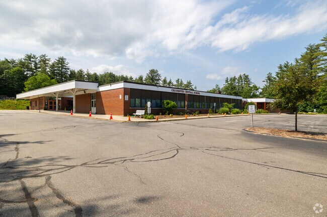 Chichester Central School educates students in kindergarten through eighth grade.