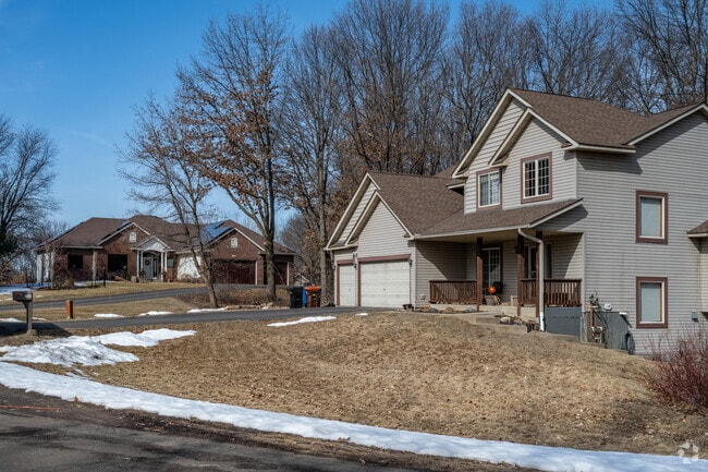 The lots in Carver Ridge are larger than most in Woodbury.