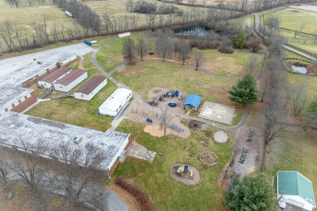 The student population of Eastern Elementary School is 426 and the school serves K-5.