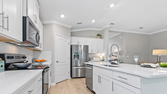 107 Green Cir unit 36201299, Palm Coast, FL 32164 - photo 6