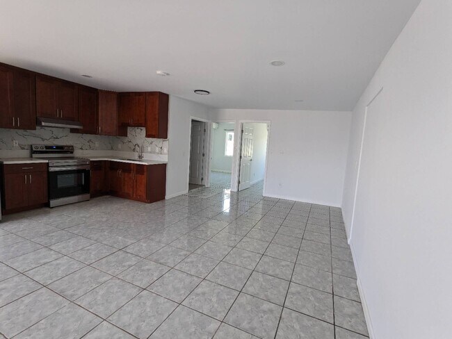 99-741 Hulumanu St unit 103, Aiea, HI 96701 - photo 6