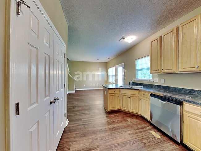 630 Prickly Pear Dr, Fuquay Varina, NC 27526 - photo 3