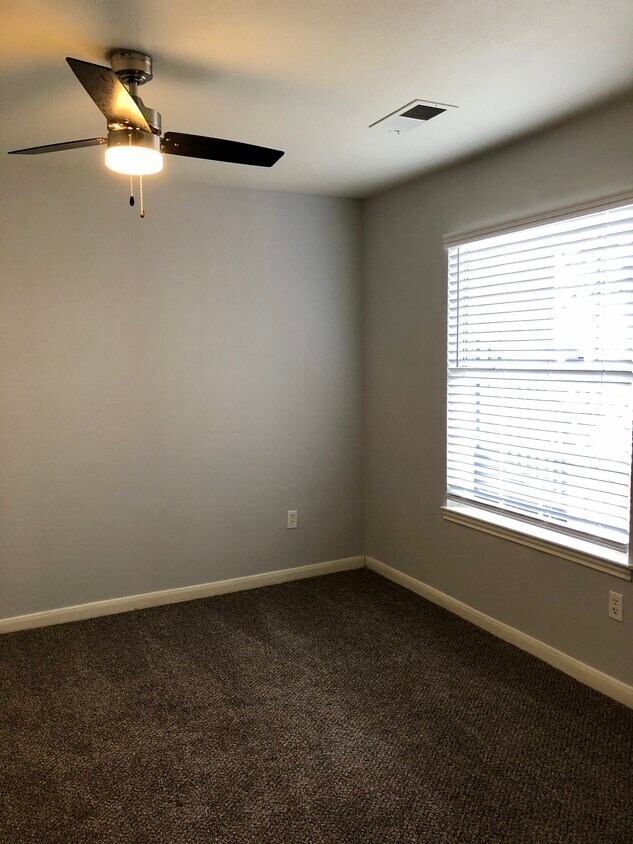 The Reserve at Lenexa 9101 Renner Blvd, Lenexa, KS