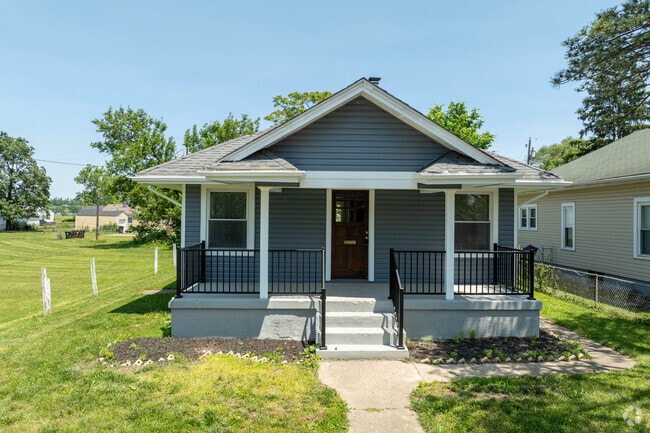 A newly updated Bungalow located in the Douglass neighborhood of Middletown, ohio.
