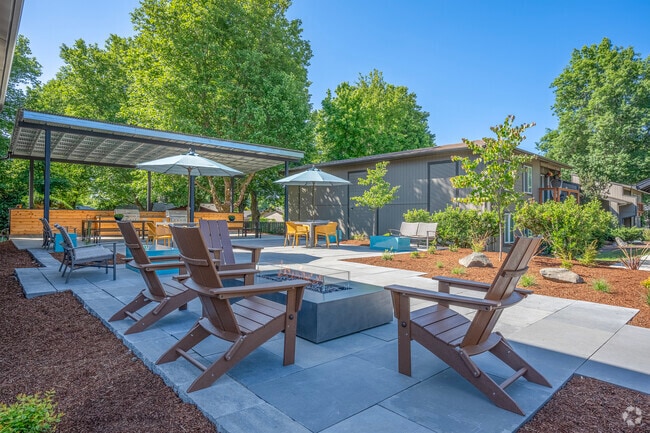 Veri at Timberhill, Corvallis, OR 97330 - photo 2