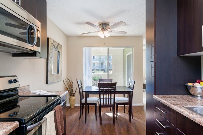 Navajo Bluffs, San Diego, CA 92119 - photo 4