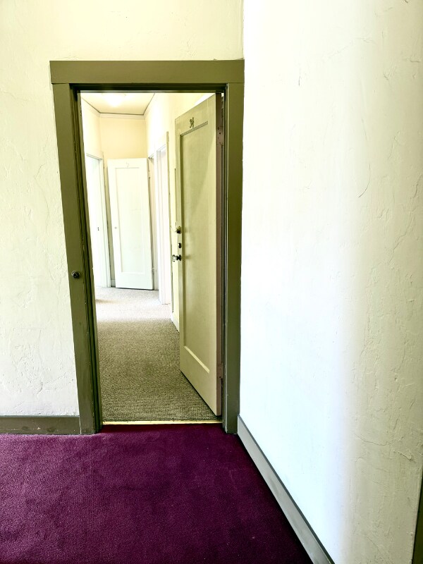 2818 Telegraph Ave unit 34, Berkeley, CA 94705 - photo 2