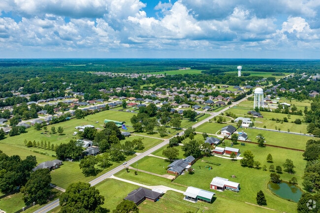 Cottage Park offers larger lots as well.