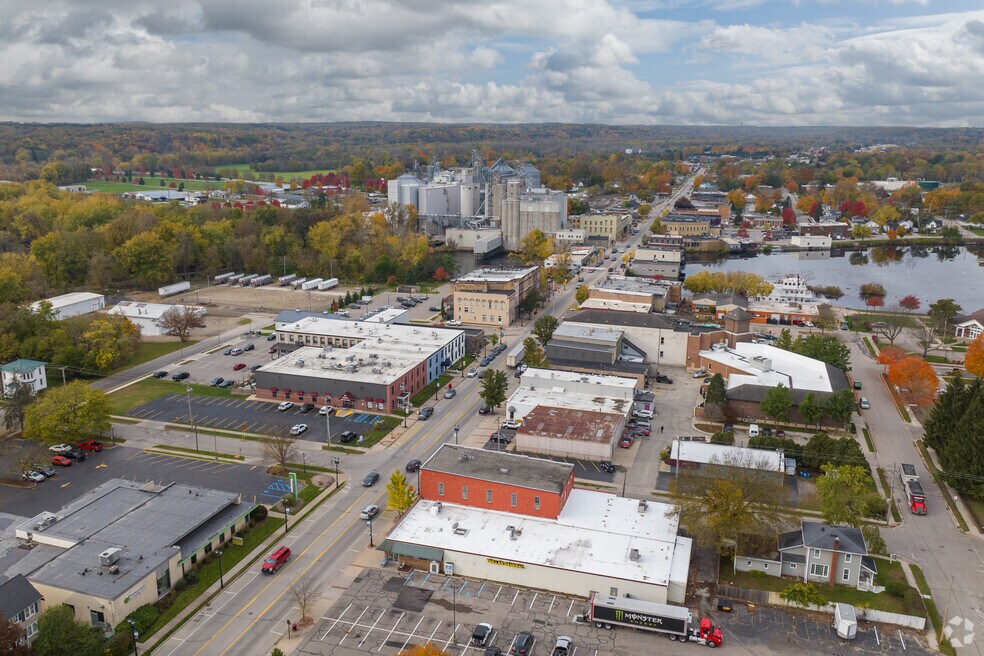 Video_Neighborhood_Lowell_547778