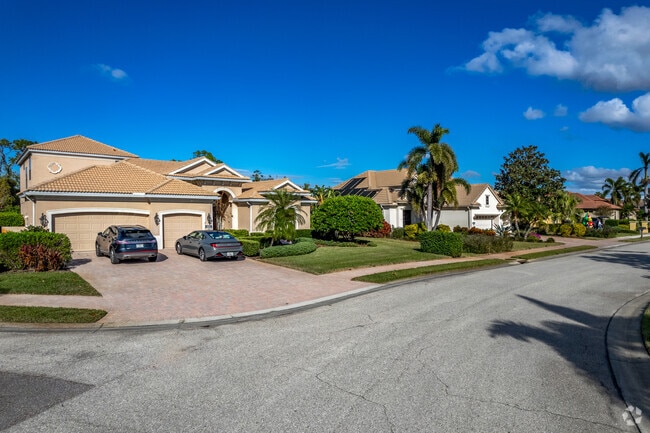 There are some gated communities in lake Sarasota if you enjoy that extra security.