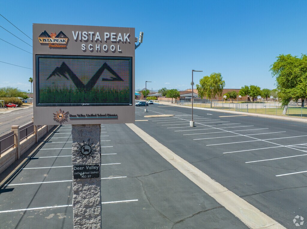 Welcome to Vista Peak School located in Phoenix, AZ.