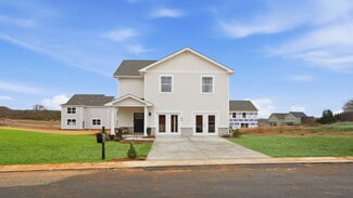 Bell Creek, STAUNTON, VA 24401