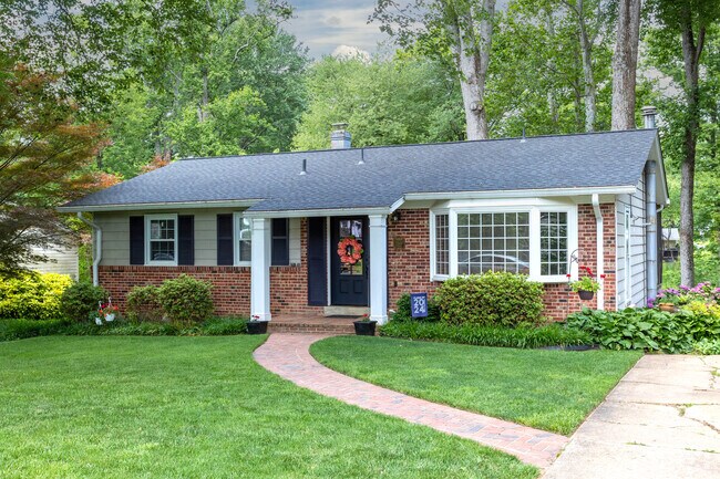 Dunn Loring features homes large and small for different lifestyles.