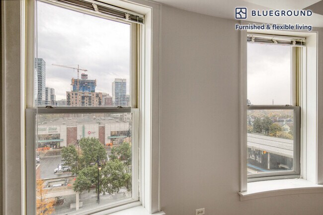 30 E Roosevelt Rd unit FL6-ID806, Chicago, IL 60605 - photo 5