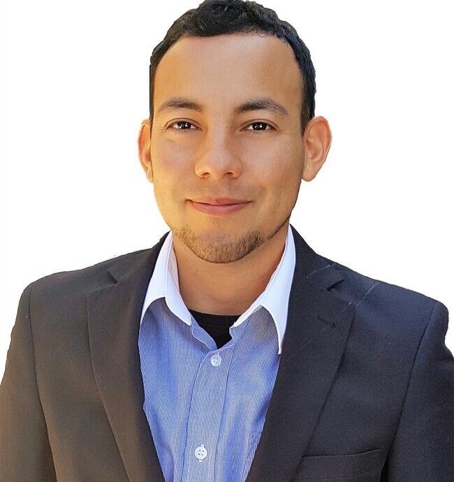Agent Photo