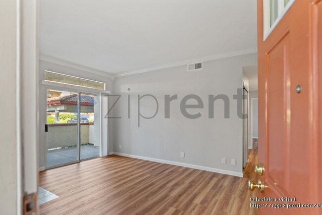 7054 Dublin Meadows St, Dublin, CA 94568 - photo 5