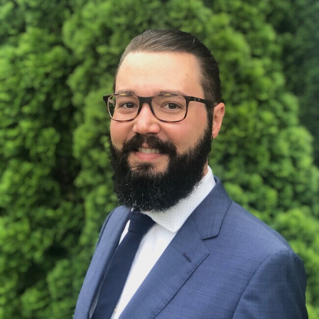 Agent Photo