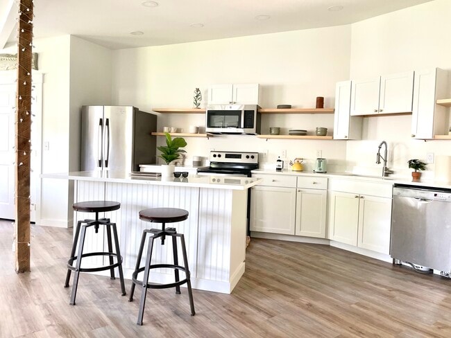 17 Page St unit 1, Brunswick, ME 04011 - photo 2