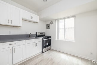 3510 Emerald St, Torrance, CA 90503