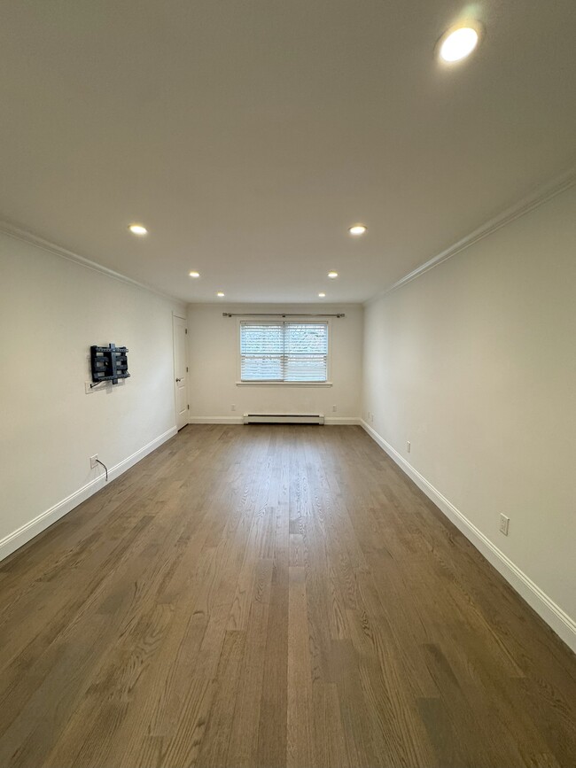 Livingroom 1B