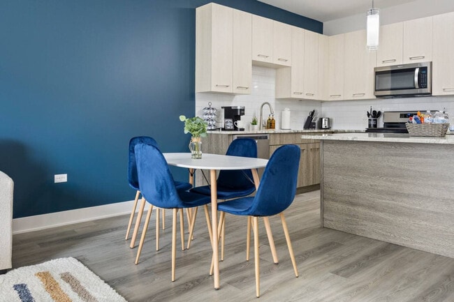 28294 Ferry Rd unit ID1366973P, Warrenville, IL 60555 - photo 2