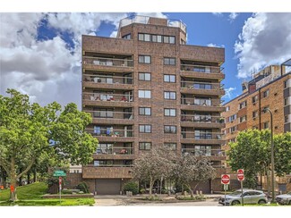 2885 Knox Ave S, Minneapolis, MN 55408