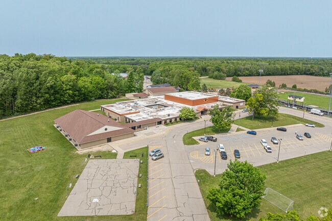 Tri County Middle School is located in Howard City, Michigan.