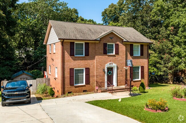 Large two-story homes are available in Charlotte's Idlewild South neighborhood.