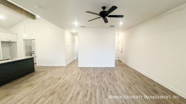 1709 102nd St unit A, Lubbock, TX 79423 - photo 3
