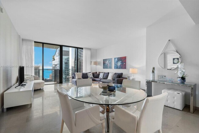 Rise Condo unit 3509, Miami, FL 33130 - photo 3