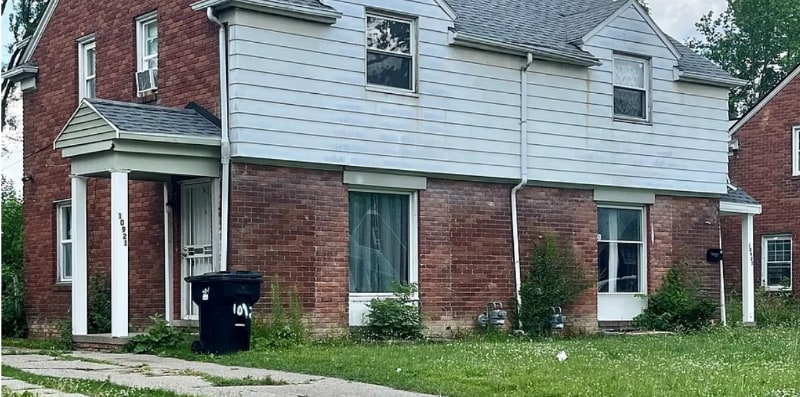 10925 Nottingham Rd, Detroit, MI 48224 - photo 1