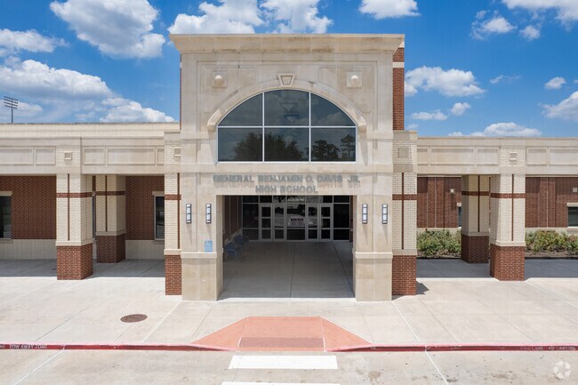 Davis high school hotsell