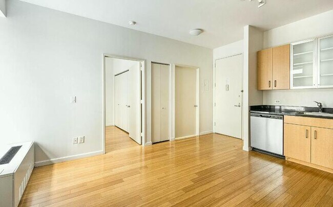 Millennium Tower Residences unit 1407, New York, NY 10004 - photo 4