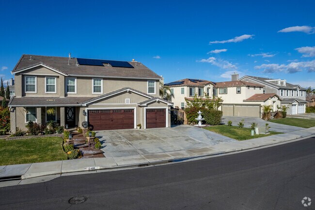 Newer Homes in Mira Loma, CA.