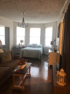 1 W 28th St Unit 703, Indianapolis, IN 46208